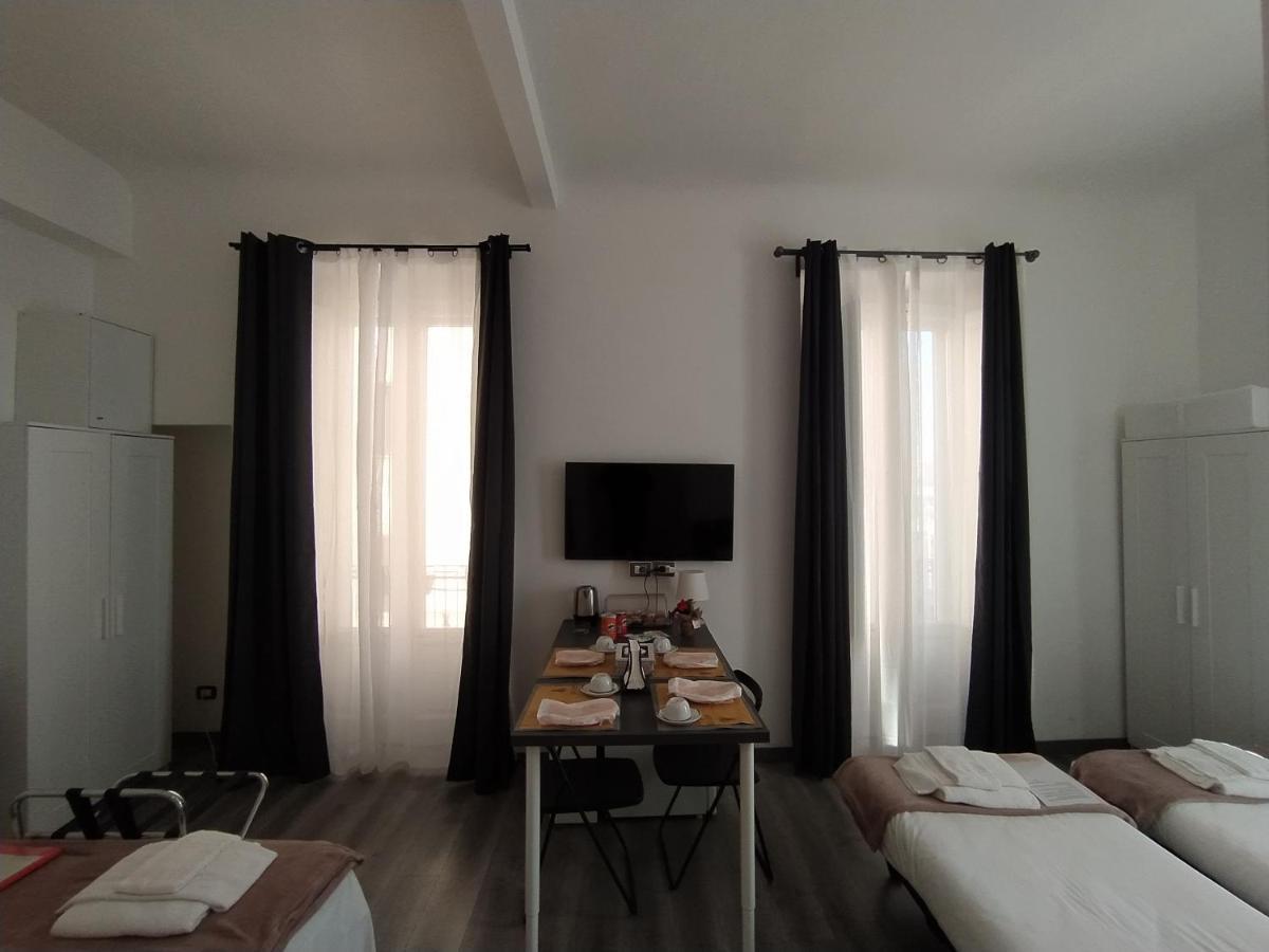 Domus Nikolai Hotel บารี ภายนอก รูปภาพ