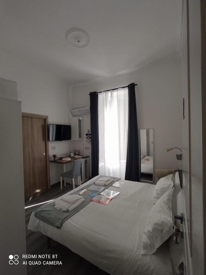 Domus Nikolai Hotel บารี ภายนอก รูปภาพ