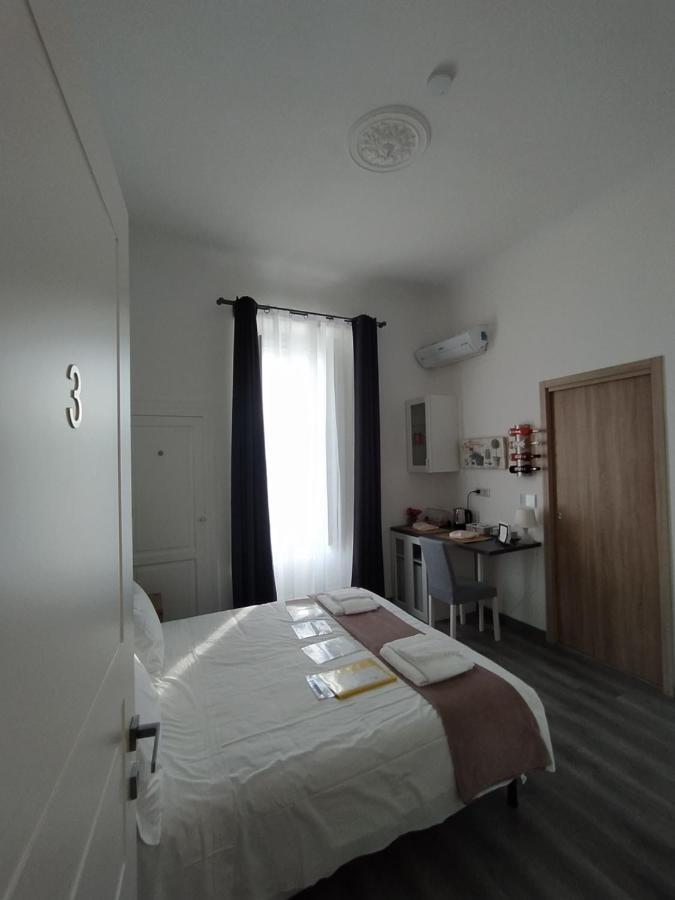 Domus Nikolai Hotel บารี ภายนอก รูปภาพ