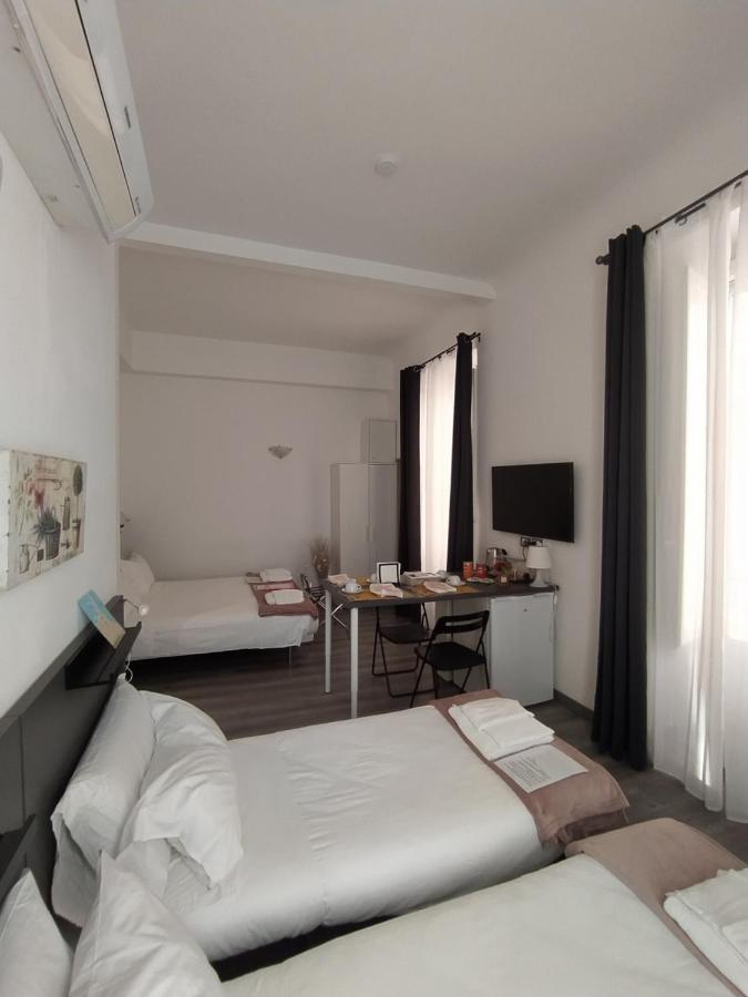 Domus Nikolai Hotel บารี ภายนอก รูปภาพ